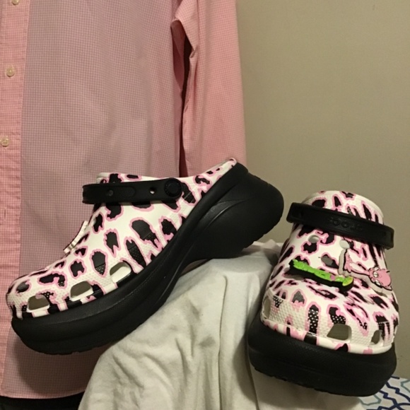 🔥Best offers, CROCS, Women’s size 10, new condition, see pictures, super clean - Picture 3 of 7